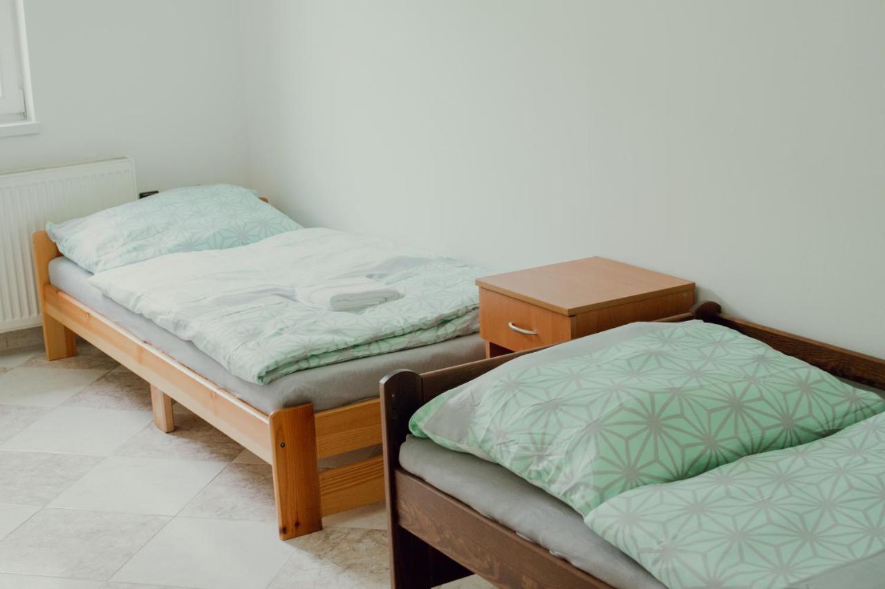 Apartman Emily Brezno Εξωτερικό φωτογραφία